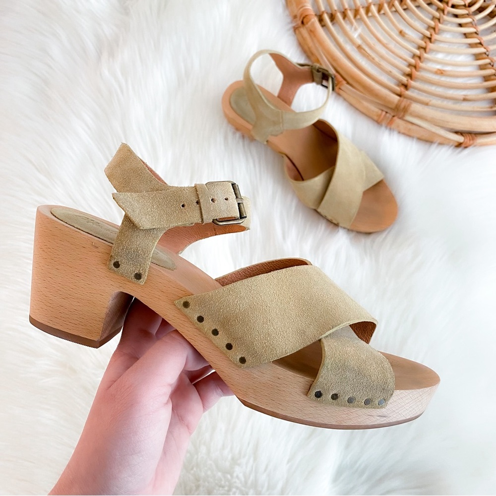 Madewell The Johanna Crisscross Clog Sandal in Suede Wooden Ankle Strap 7.5